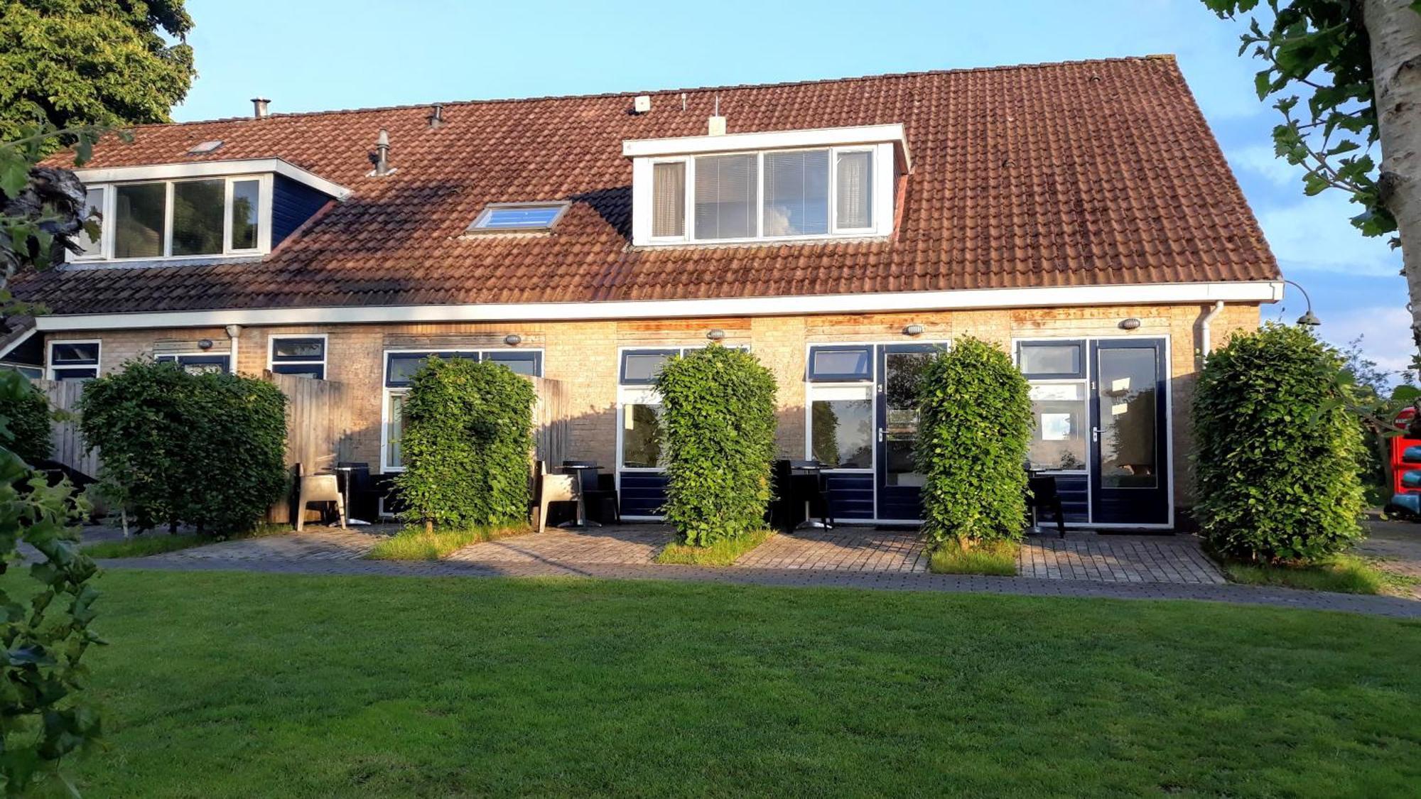 Simmerwille B&b- Camping- Bootverhuur *