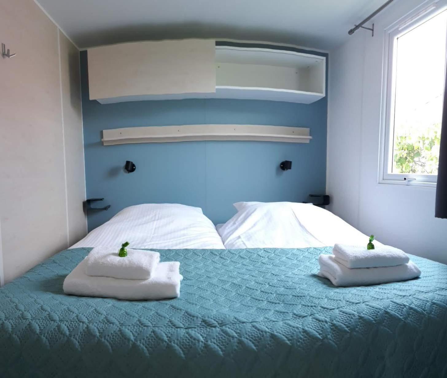 Simmerwille B&b- Camping- Bootverhuur Couette-café Earnewâld