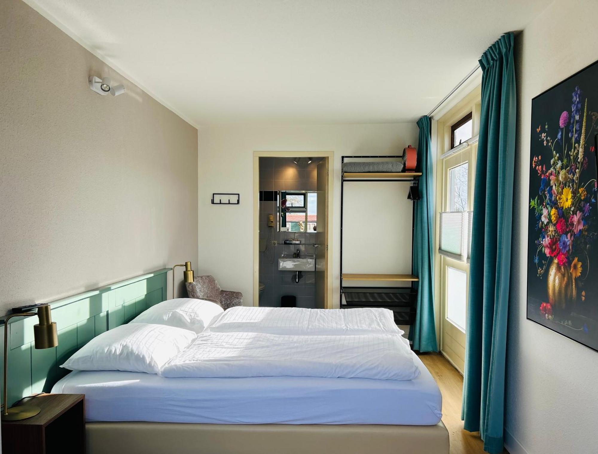 Simmerwille B&b- Camping- Bootverhuur * Earnewâld